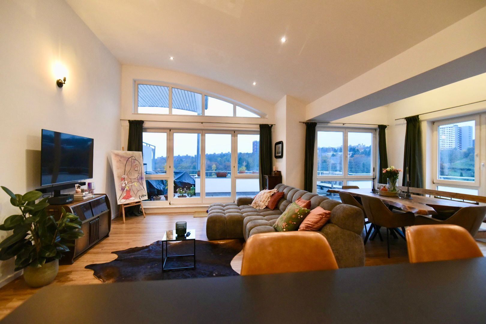 Kernsaniertes Penthouse mit Panoramablick I Provisionsfrei